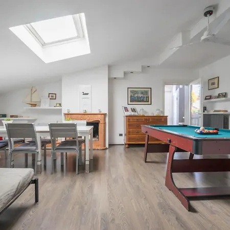 Apartment Mansarda Xl Castelnuovo del Garda
